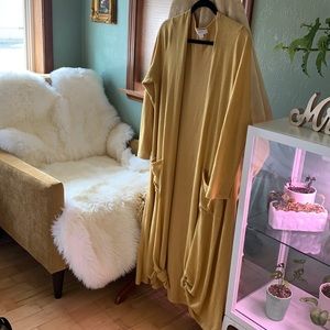 Lularoe Sarah, beautiful soft gold/ mustard Size L.